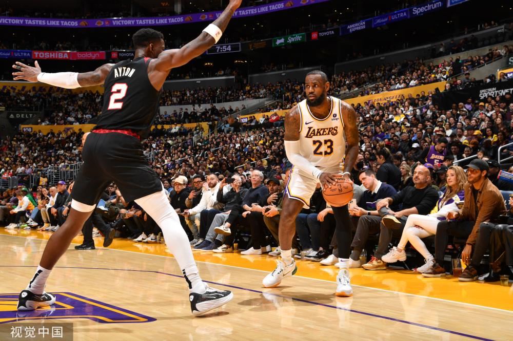 更多层次的 更多层次的