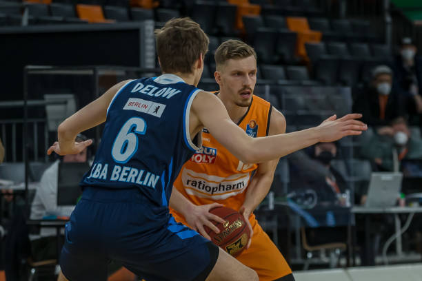 O文章进一 O文章进一