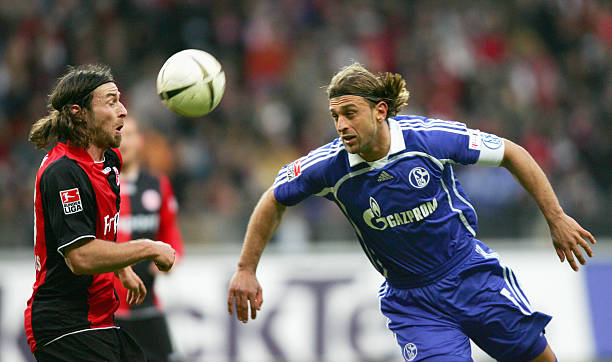 件背后的故 件背后的故